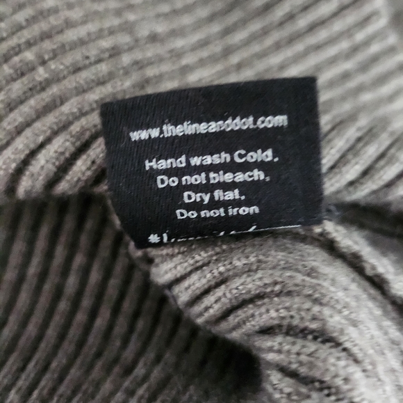 Revolve Line+Dot Lea Grommet Corset Style Lace Up Gray Sweater Small LT1798A - Picture 5 of 9